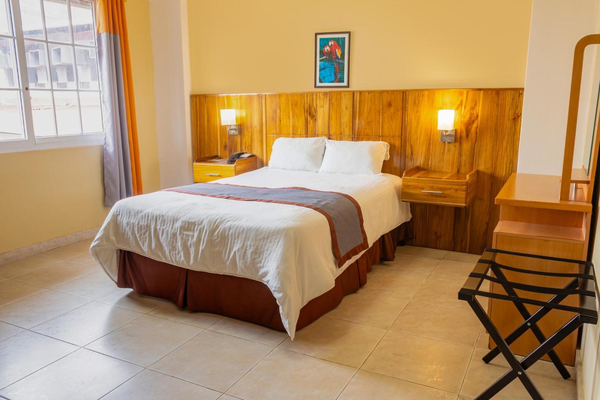 Hotel Guacamaya Penonomé Екстериор снимка
